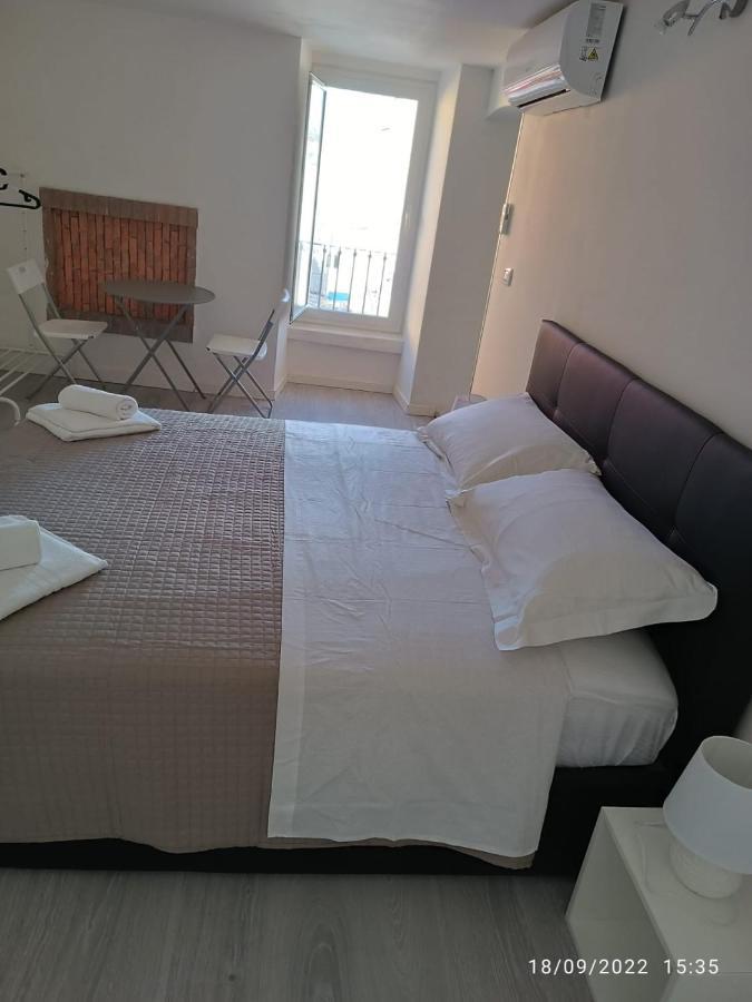 Di Fronzo Guest House T Triggiano Exterior photo